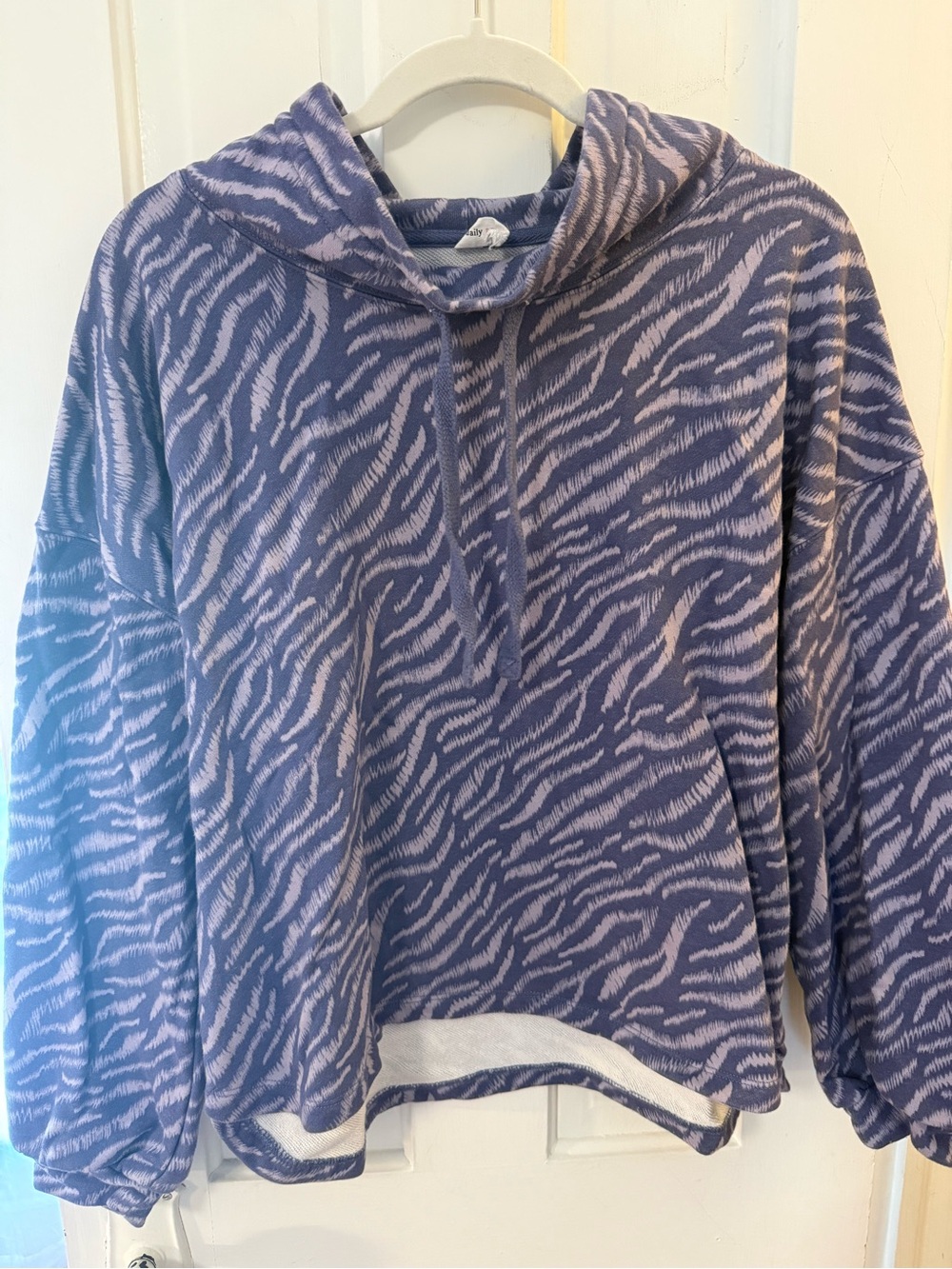 Women's Lavender Zebra-Print Hooded Sweatshirt